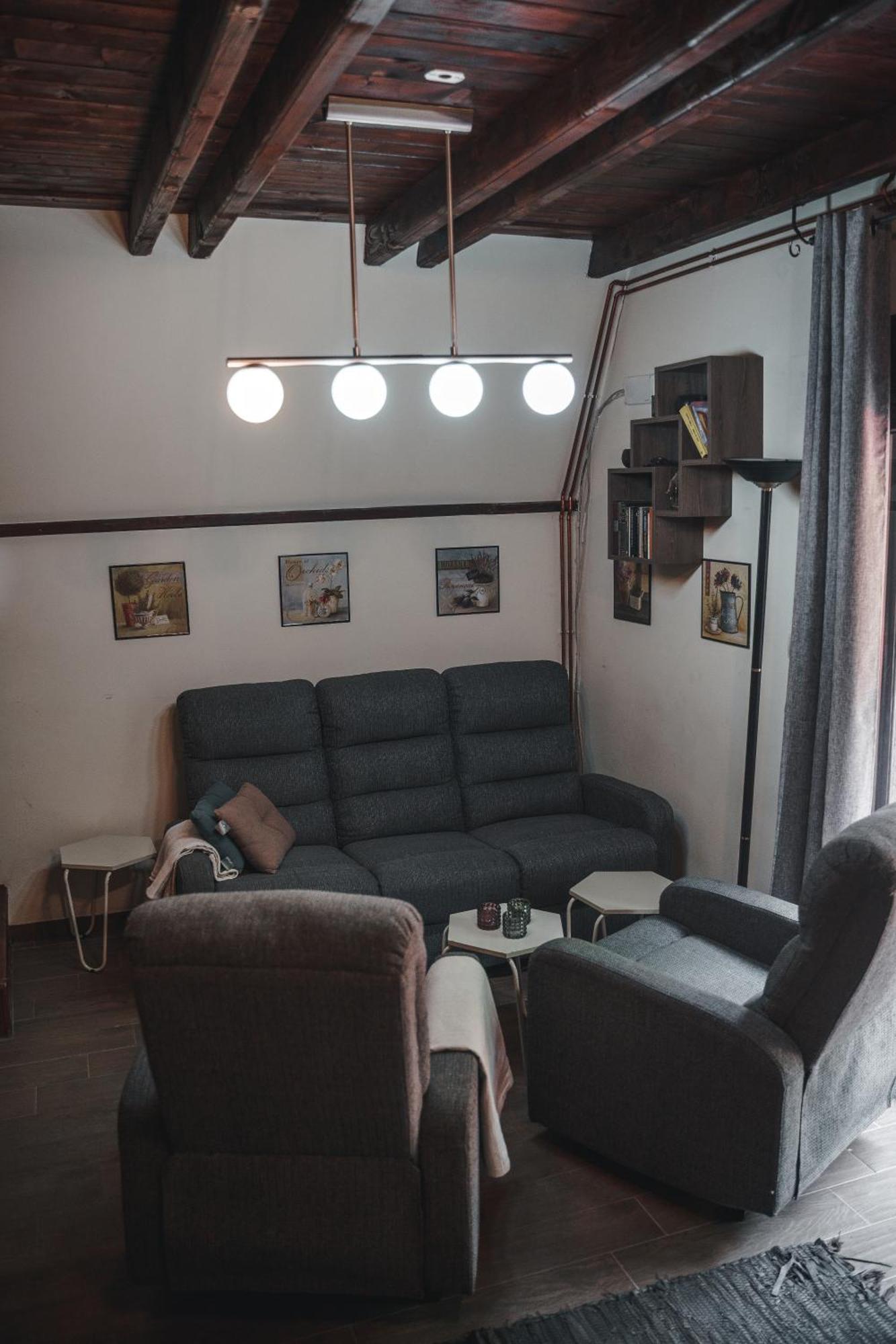 Viola I Detelina Apartments เปรูชาซ ภายนอก รูปภาพ