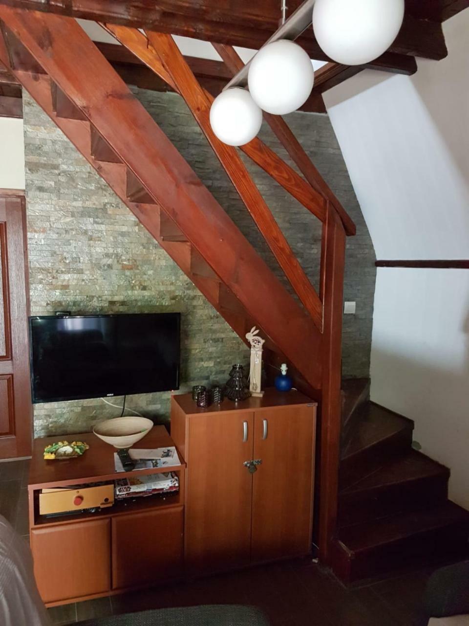 Viola I Detelina Apartments เปรูชาซ ภายนอก รูปภาพ